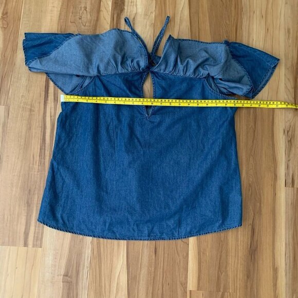 Express Women’s Medium Boho Festival Halter Cold Shoulder Blue Denim Top NWT - Picture 3 of 9